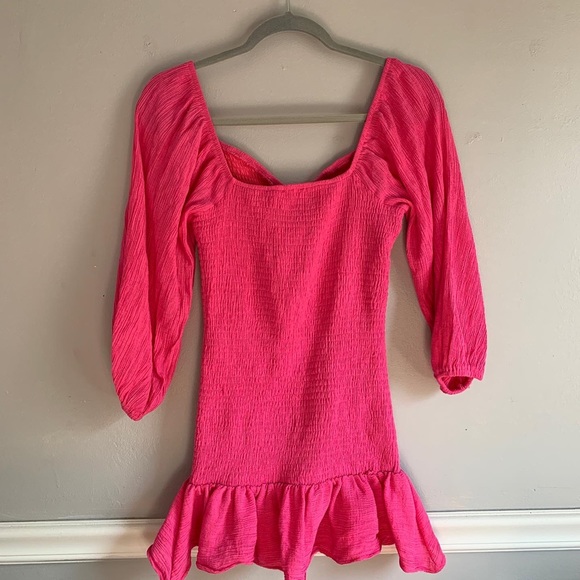 Pink Puff-Sleeve Dress - Picture 2 of 2